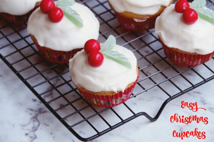 Easy Christmas Cupcakes