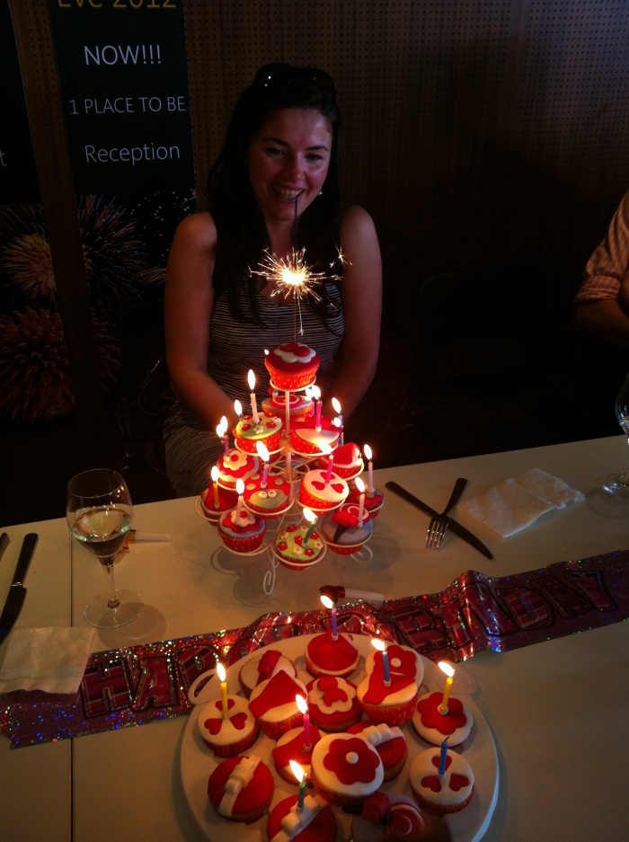 Leda's Birthday Cupcake Bonanza
