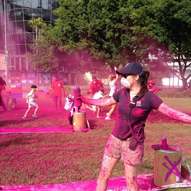 Rainbow Dusting MS Colour Run 2013