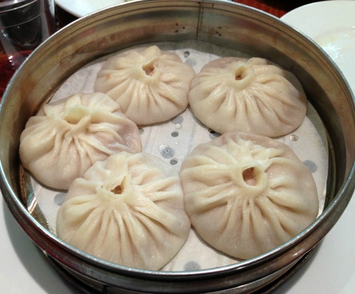 hot-pork-soup-buns