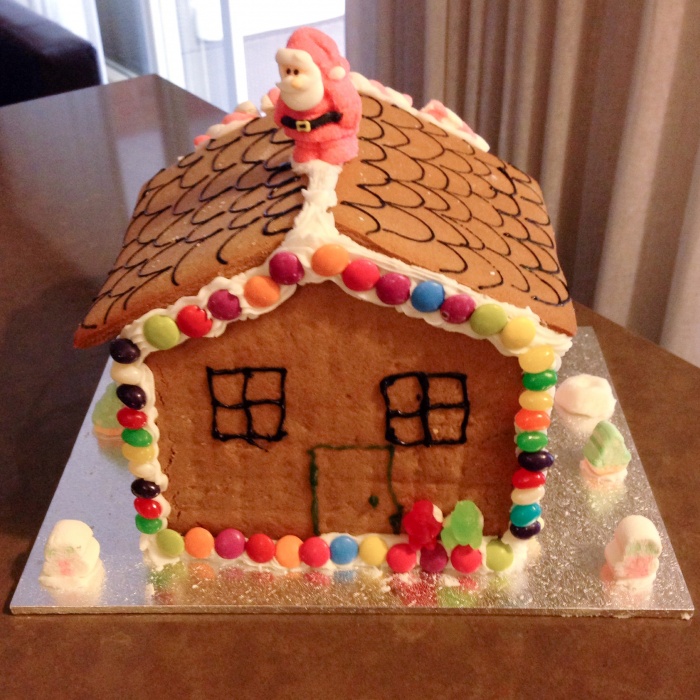 December gingerbread house