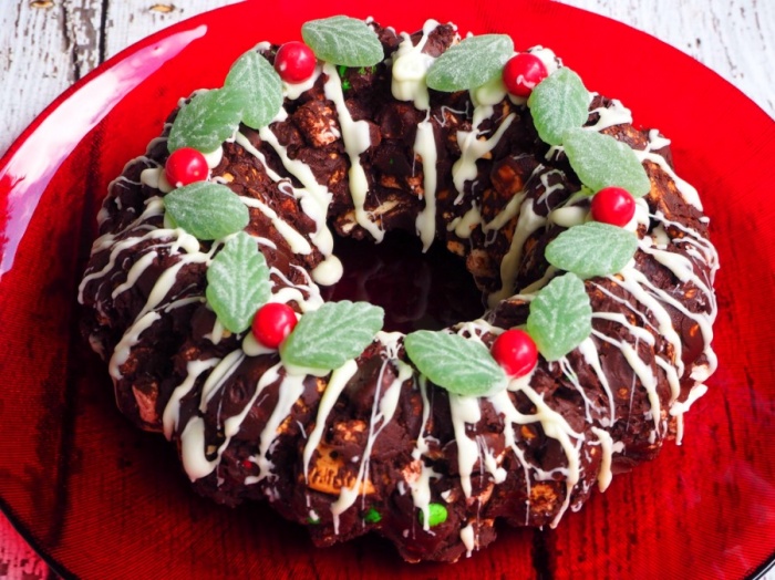 Christmas Rocky Road Wreath