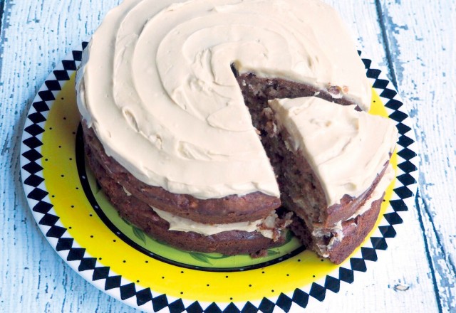 Thermomix Apple and Walnut Cake with Golden Syrup Icing