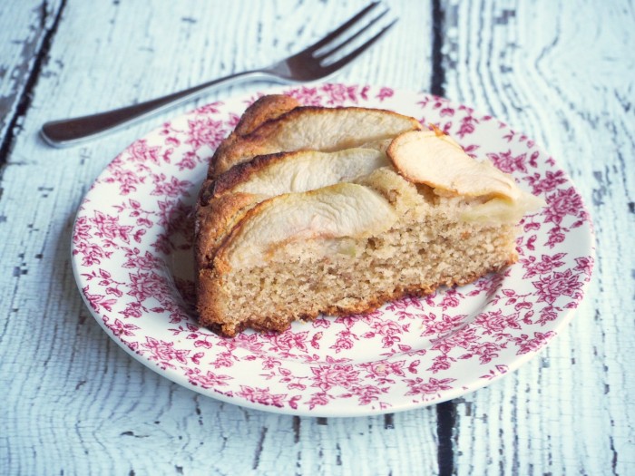 Classic Apple Cake