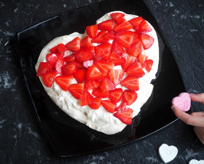 Valentine's Pavlova