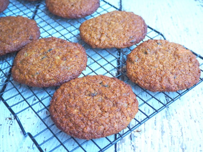 Bumper Oat Cookies