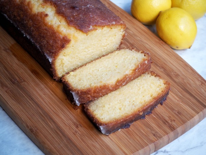 Lemon Drizzle Cake