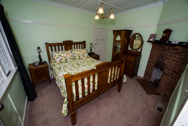 Allambee bedroom Shelton Lea