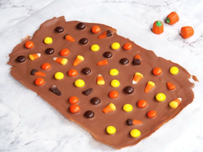 Halloween Chocolate Bark 2