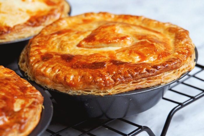 beef-and-mushroom-pie- 4