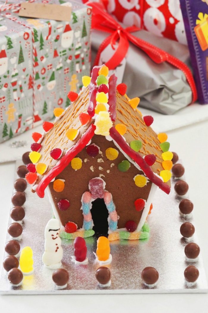 gingerbread house