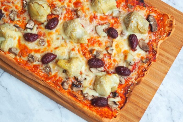 PAM - parmesan, artichoke and mushroom pizza 3