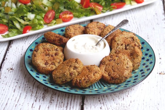 Lentil Felafel with Garlic Yoghurt Sauce