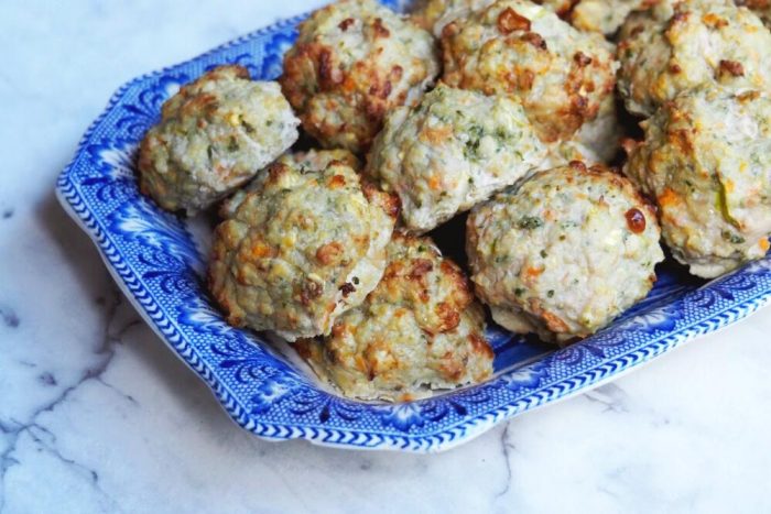 Pesto Chicken Meatballs