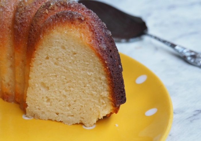 Donna Hay's Lemon Yoghurt Cake