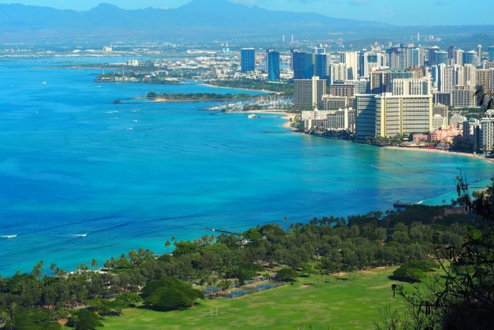 10 things for couples to see and do Waikiki - Diamond Head 2