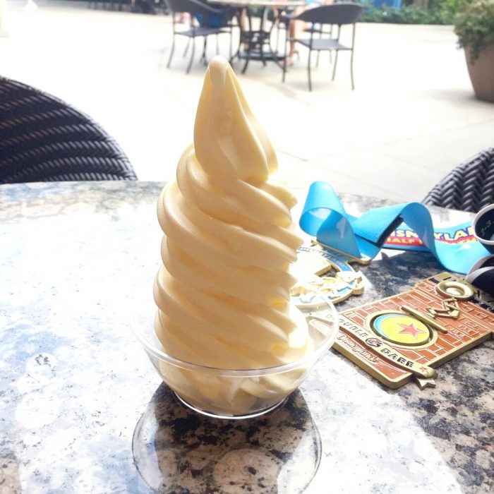 Disneyland Cafe - Dole Whip