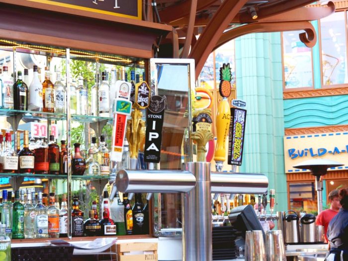 8 places to eat in Downtown Disney - Uva Bar and Cafe