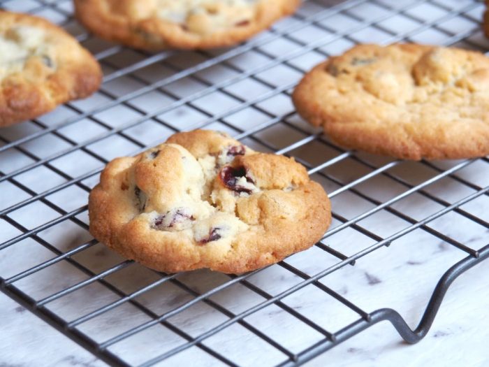 Gooey Chocolate and Cranberry Cookies 4