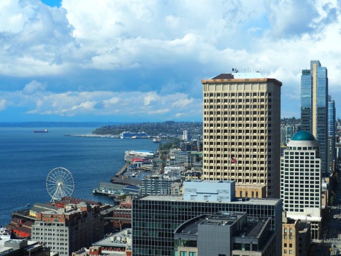 things to see and do in Seattle - Smith Tower 3