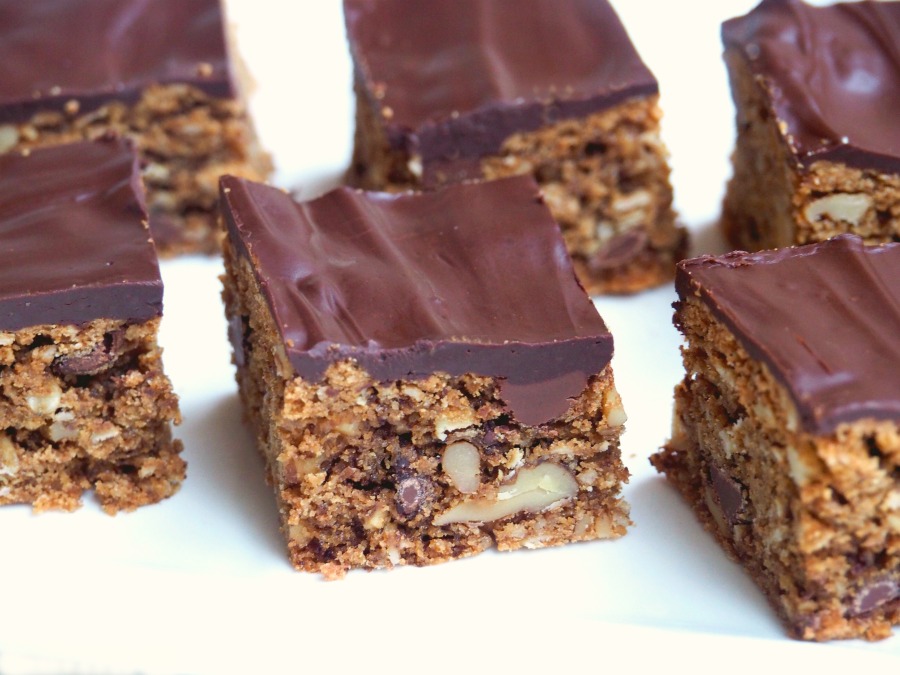 coffee oat walnut slice 4