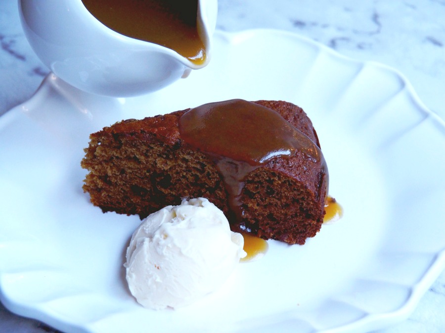 Liz's Sticky Date Pudding 4