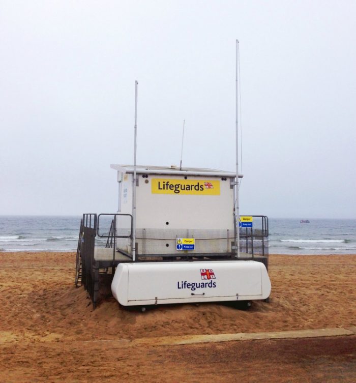 bNewcastle Highlights - South Shields beach