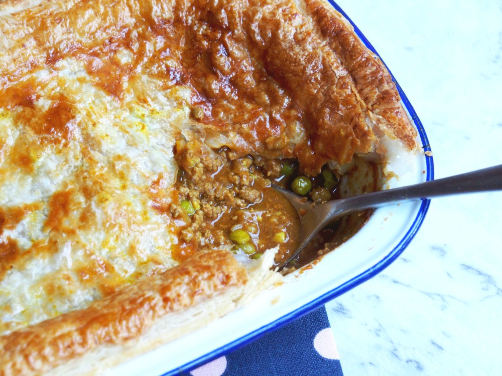 Curry-beef-and-pea-pie-3