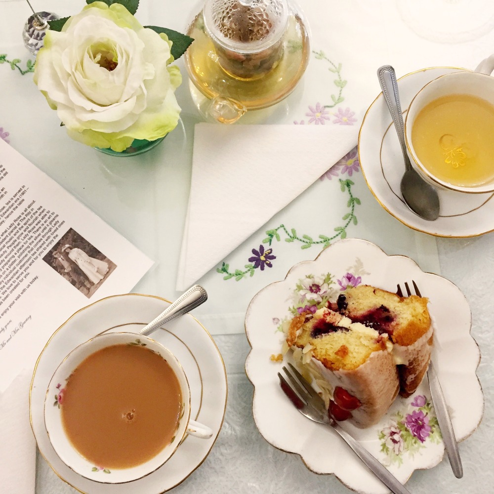 Lady Rose's Edwardian Tearoom - cake