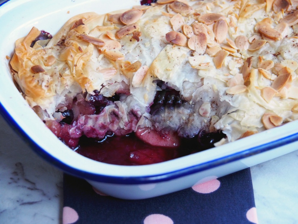 Apple-and-Blueberry-Filo-Pie-3