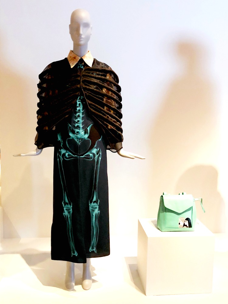 de Young Museum - Contemporary Muslim Fashions