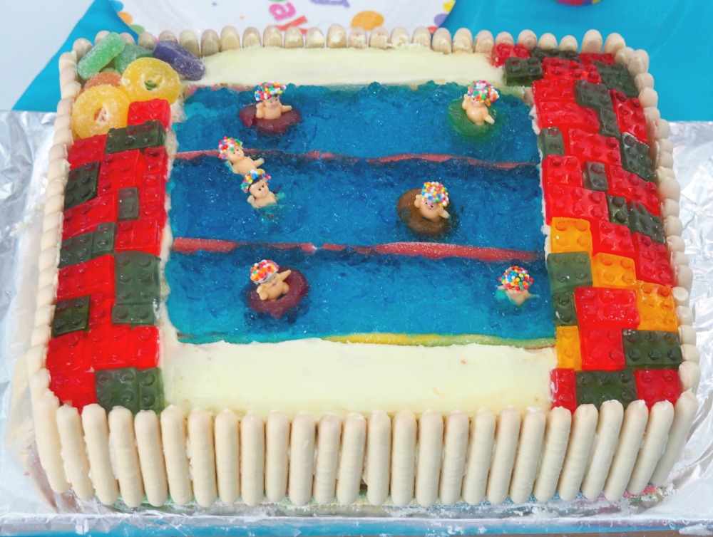 AWW Swimming pool cake 8