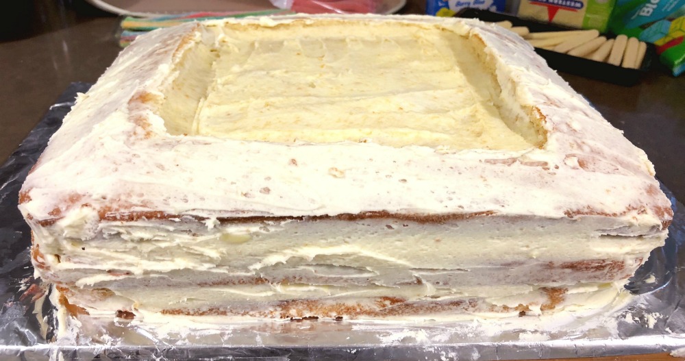 AWW swimming pool cake - crumb coat