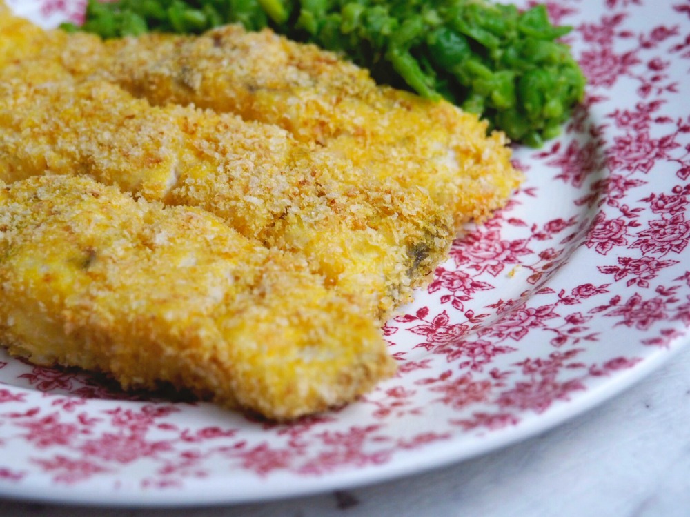 fish fingers and smashed peas 2