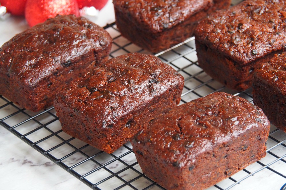 Christmas Chcocolate Fruit Loaves 5