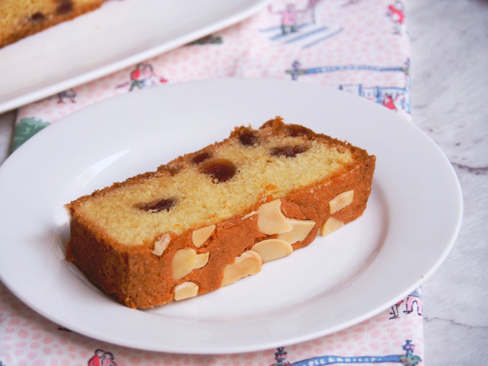 old-fashioned-cherry-cake-5