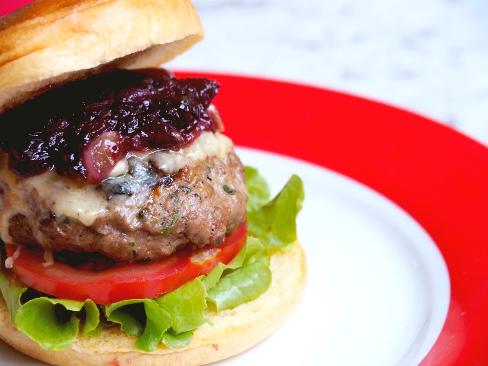 turkey burgers with cranberry onions