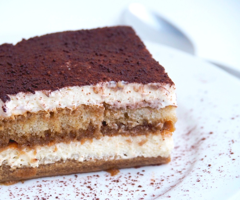 authentic-and-easy-tiramisu-4