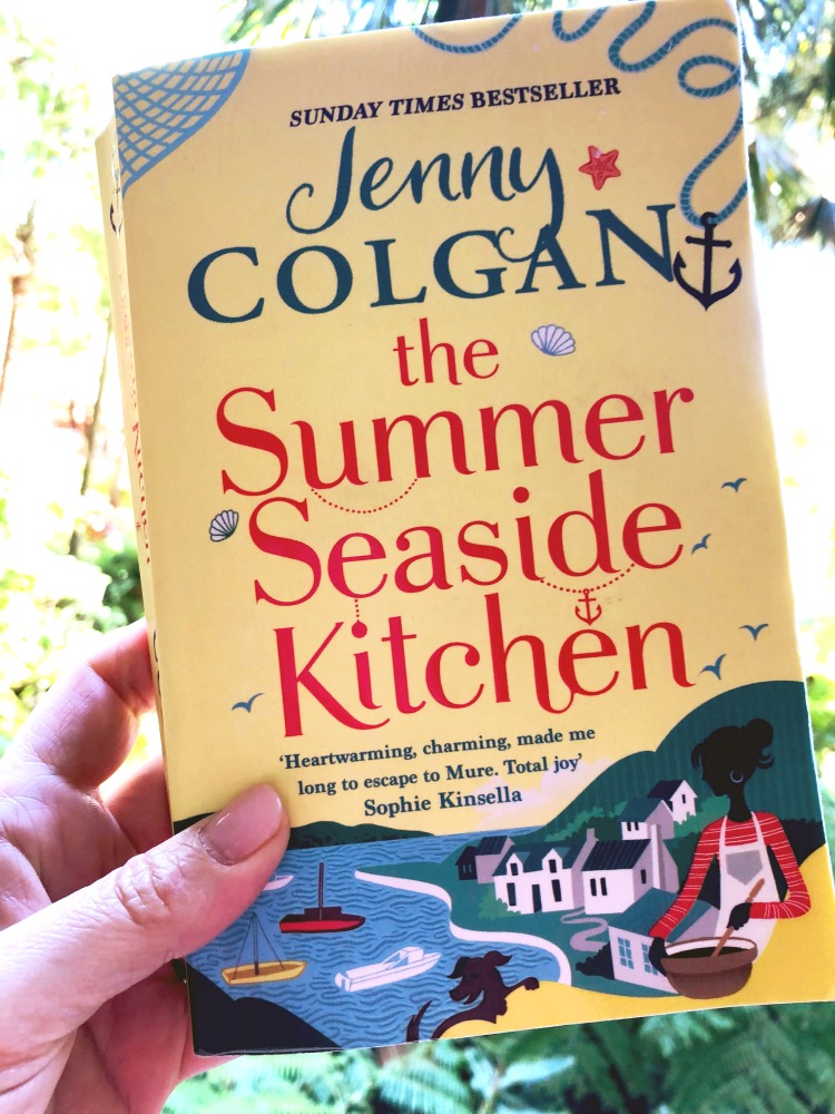 101 books in 1001 Days - Summer Seaside Kitchen