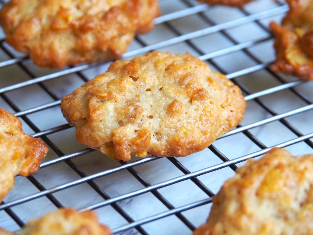 caramel cornflake cookies 6