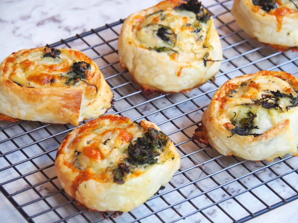 Cheesy-Chicken-Mustard-and-Spinach-Scrolls 2