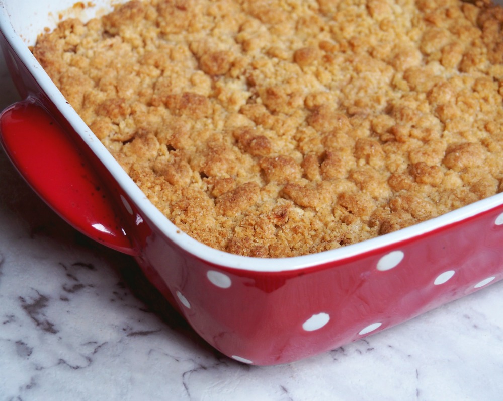 Old-Fashioned Apple Crumble 4