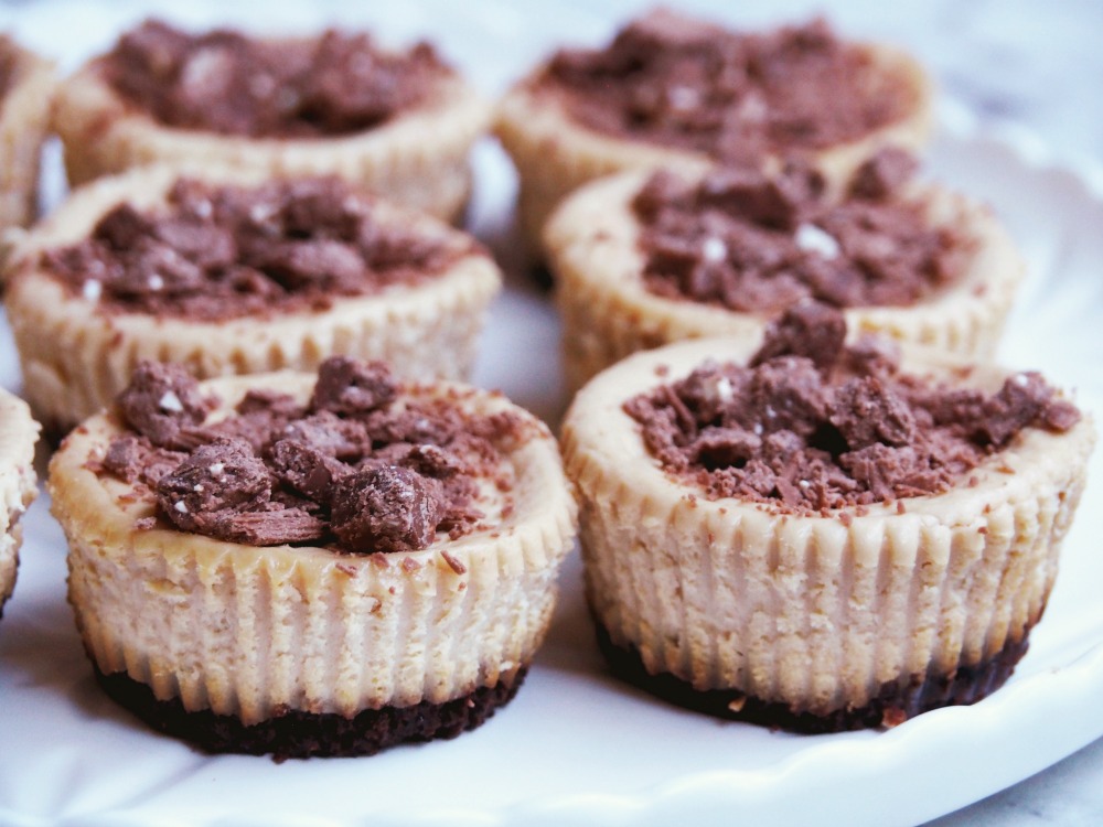 Mini Boozy Baked Cheesecakes 3