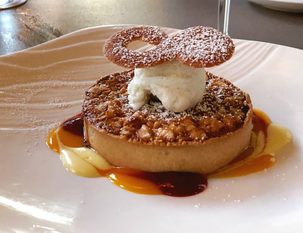 roys macadmia nut tart