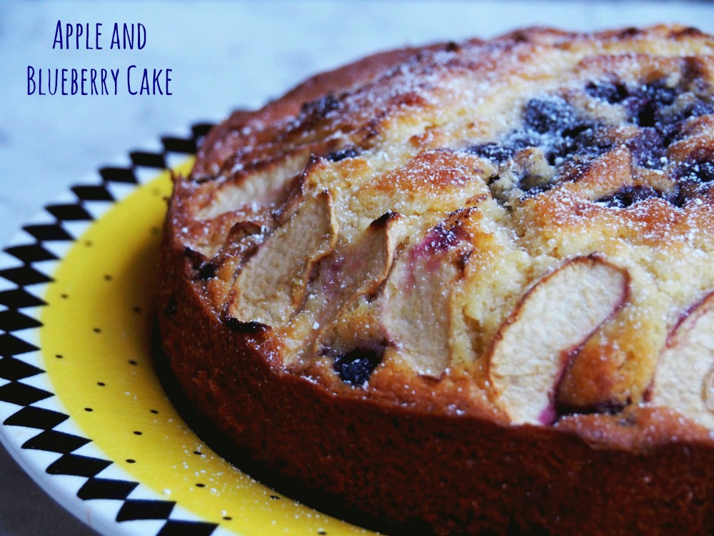 donna-hay-apple-and-blueberry-cake