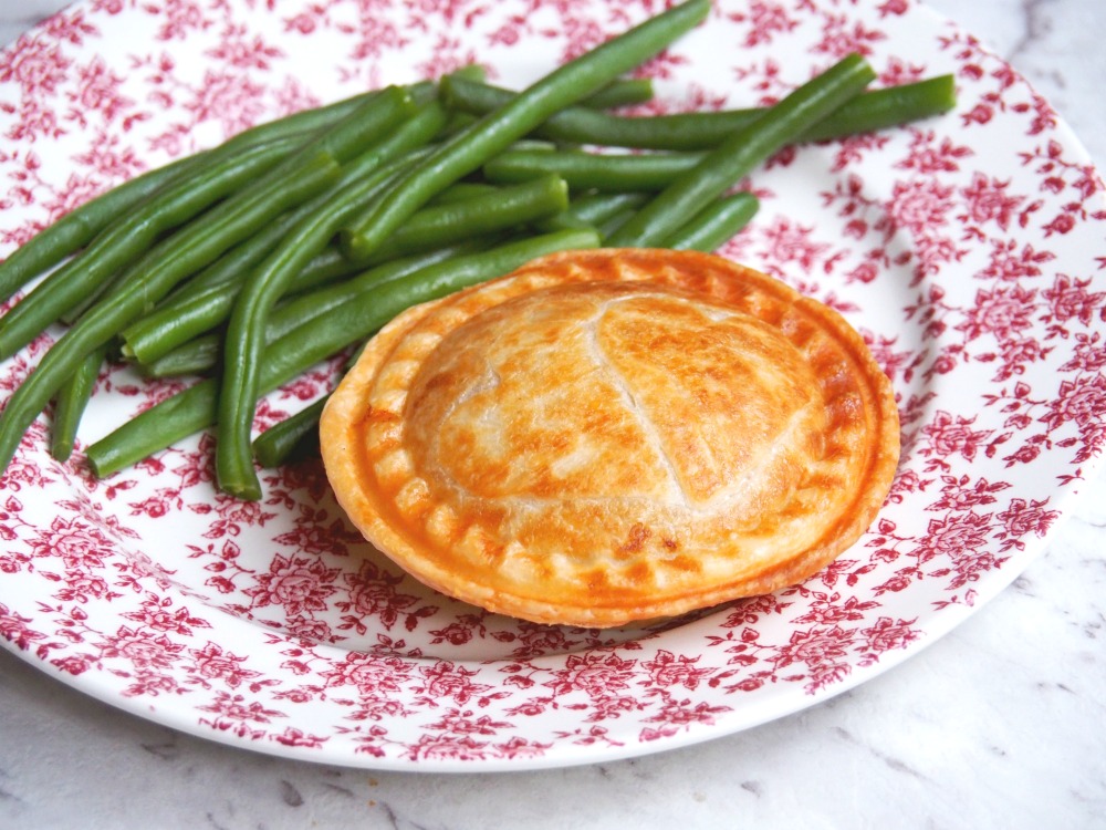 pie maker chicken fennel pie 5