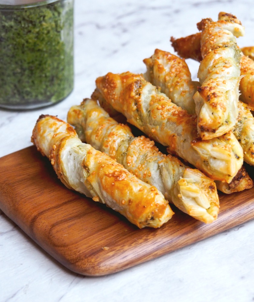 4 ingredient pesto twists