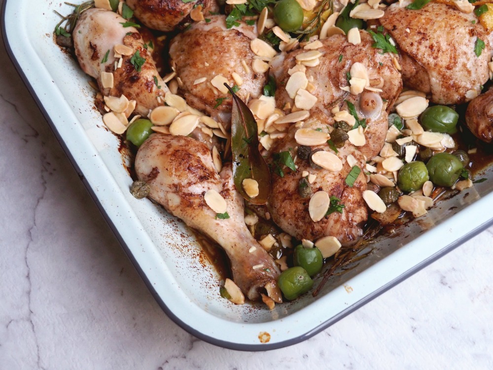 balsamic chicken traybake