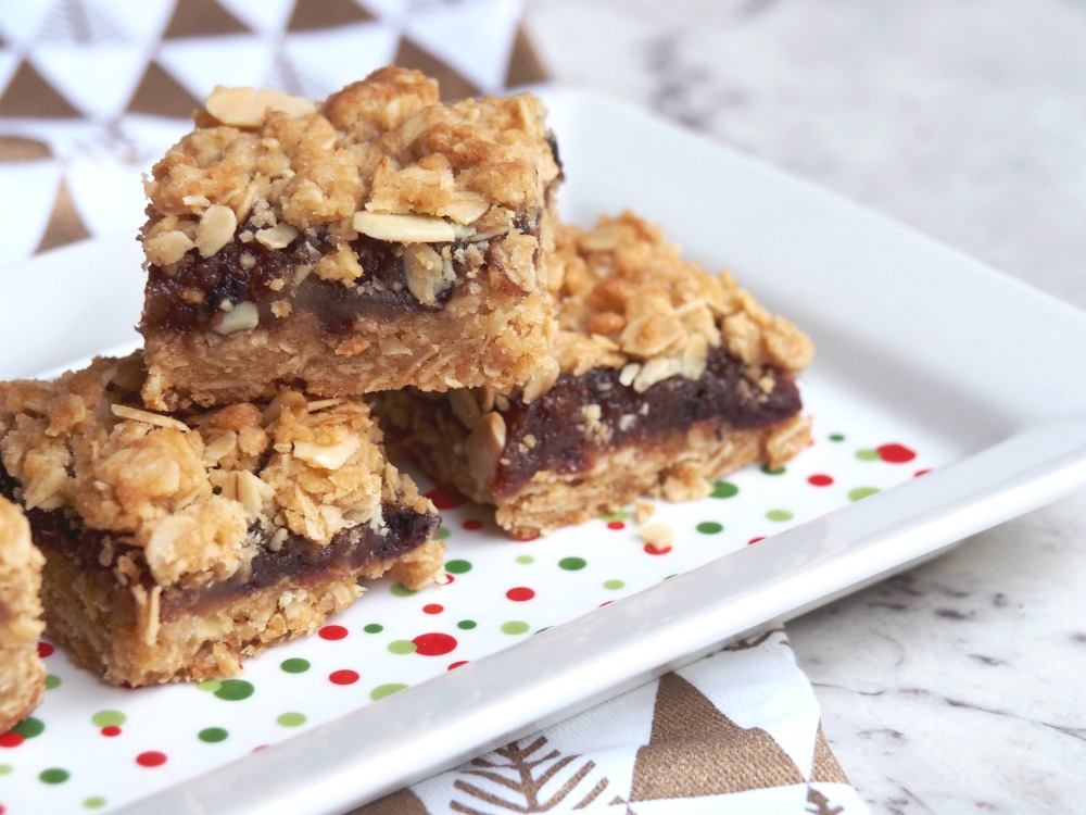 easy christmas fruit mince slice