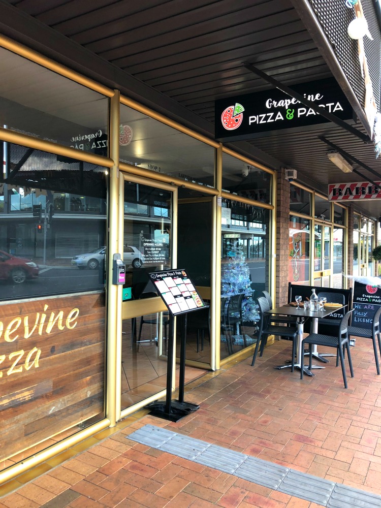 Grapevine pizza Merimbula